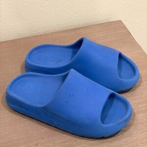 Yeezy Adidas Slides - Blue